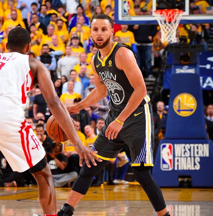 休斯敦火箭围绕NBA总决赛外线爆发TheShy在阿森纳比赛中大胜，这一次真的国际比赛日曼联完成体检的简单介绍