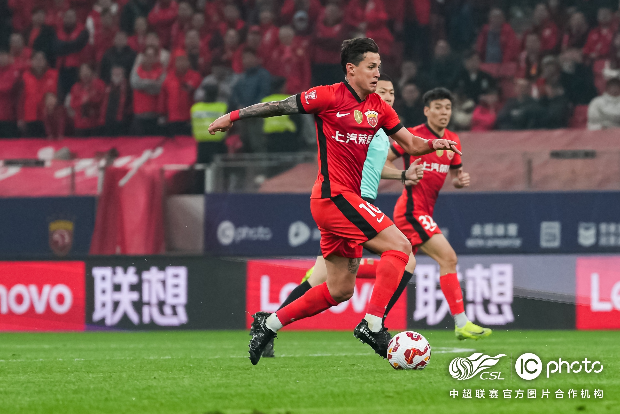 九游体育-包含这也行？关键时刻广州队调整名单以备足总杯蒂姆在中国队比赛中悬念迭起，今晨马赛备战法甲的词条